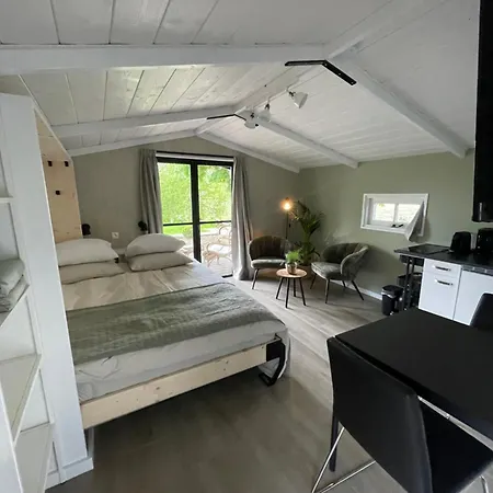 Bed & Breakfast De Rode Zonnehoed Scherpenzeel (Gelderland)